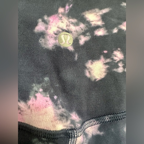 Lululemon Align High Rise 25” Leggings - blue/pink tie dye - Size 4 - Picture 7 of 8